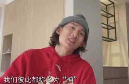 曾被网友称为“反派里最帅的男人”的公磊，长于演绎人性的复杂和挣扎；许君聪、王宁的表演有着幽默的基底，却同样不失生活的厚度；黄尧无论天真年少，还是骨子里的坚韧深沉，都能诠释得恰到好处；曾出演《我不是药神》的黄金配角巩金国，也正式加入“奇迹小队”